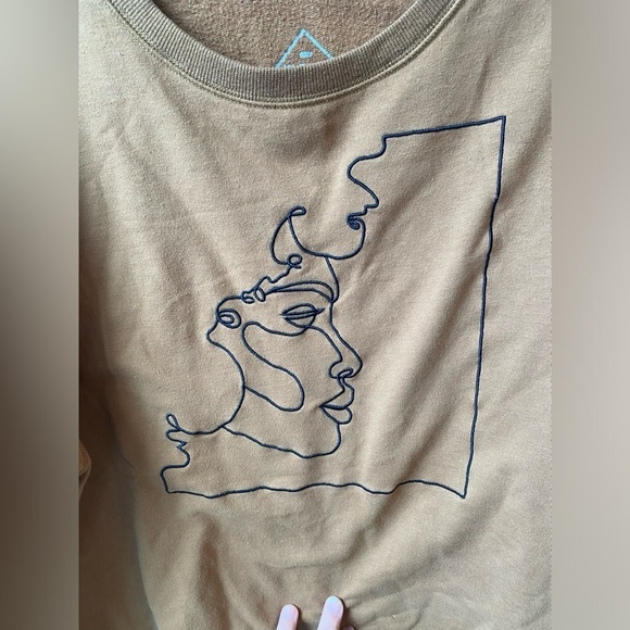 Women’s abstract sweater with raw hem in brown from target size Medium - Picture 4 of 4